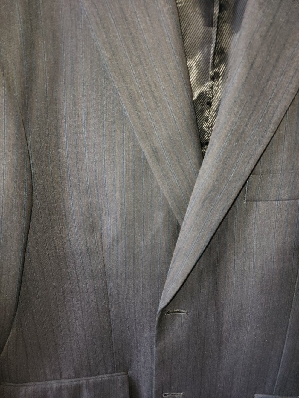 Elite by Eddie Domani Men’s Gray Pinstripe 2 Piece Suit 44R Jacket 38R Pants - Picture 10 of 11